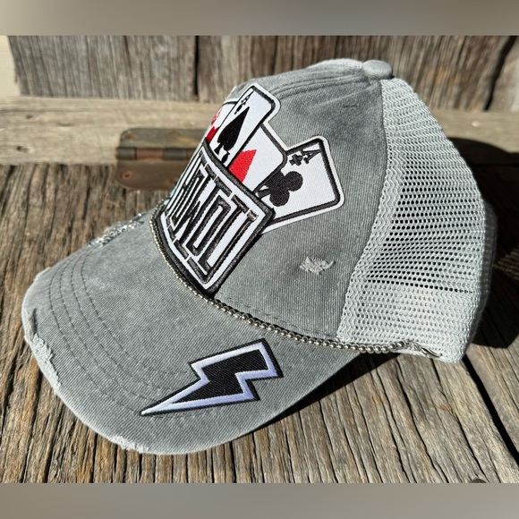 Gray Howdy Playing Cards 8 Ball Cowboy Cowgirl Western Iron on Patch Trucker Hat - Picture 2 of 4